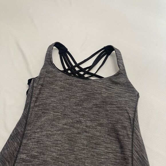 Lululemon Free To Be Grey Black Strappy Tank Top Size 10 - Picture 2 of 8